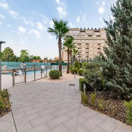 Apartment Moderno Con Piscina Y Parking